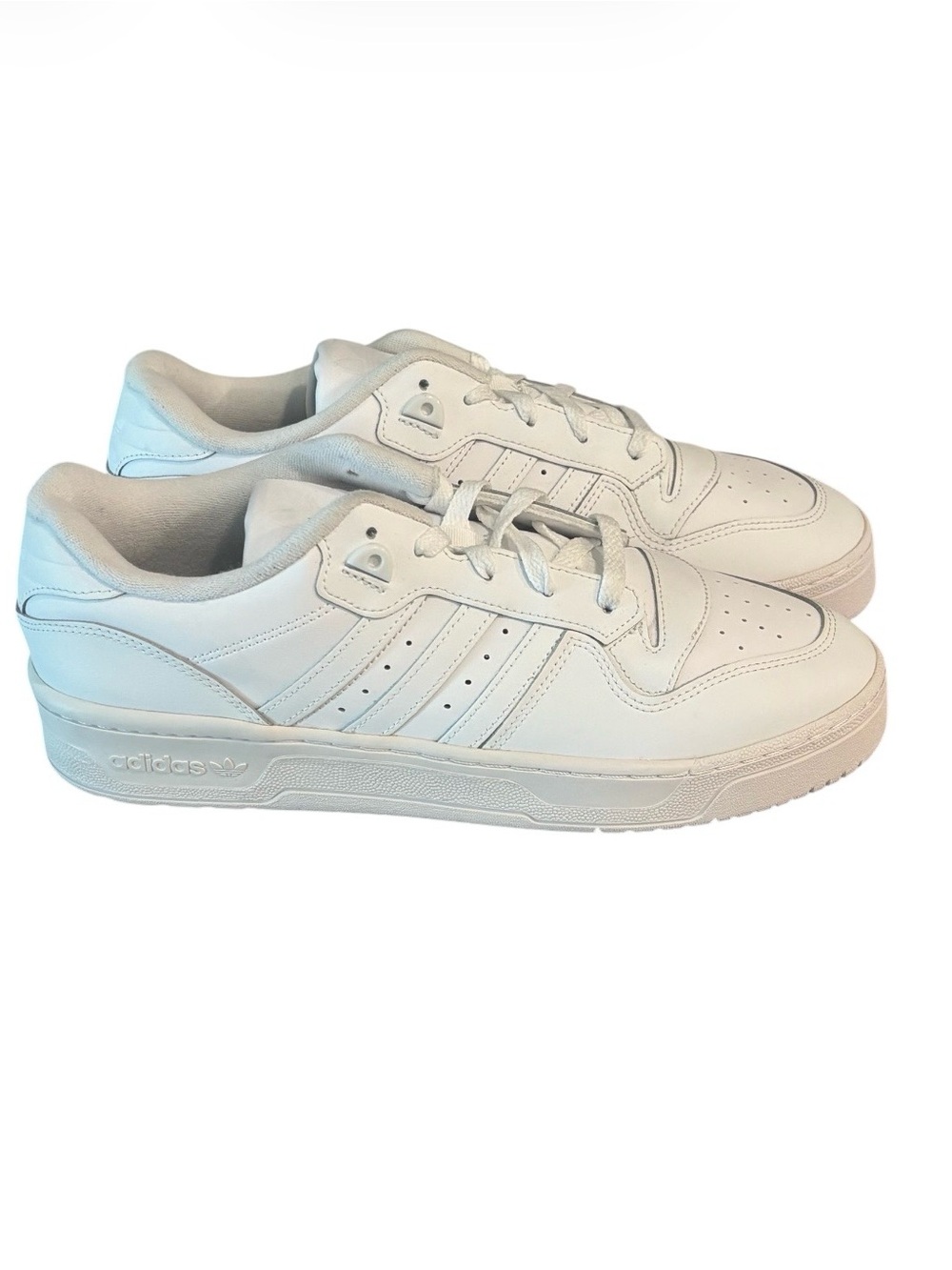 Men’s adidas Rivalry Low Sneakers in Cloud White